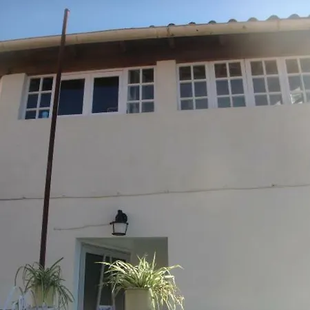 Dollakis House Corfu Holidays 公寓 *