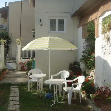 公寓 Dollakis House Corfu Holidays